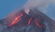 Kamçatkadakı Klyuçevskaya Sopka vulkanı 9 km hündürlüyə kül atıb