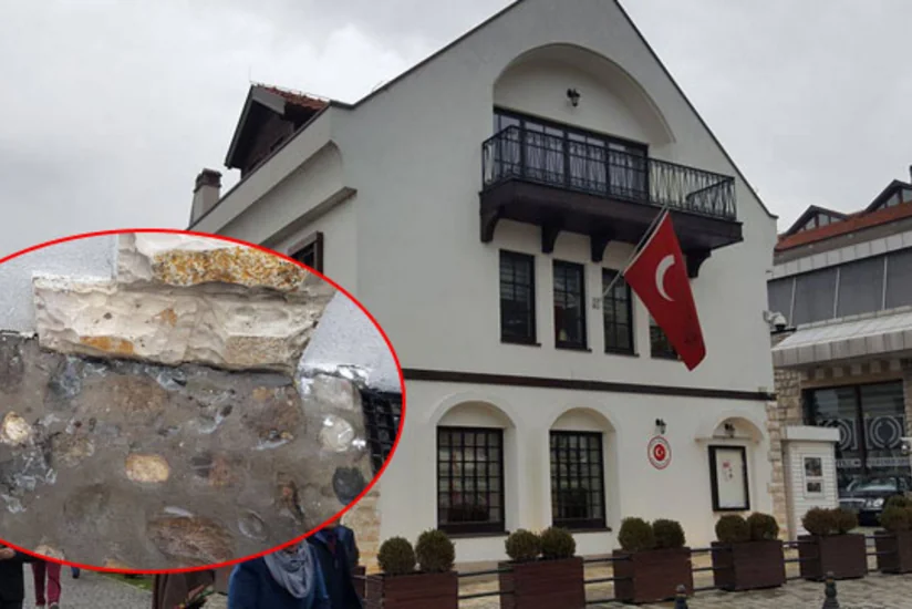 Совершена атака на здание Генконсульства Турции в Косово