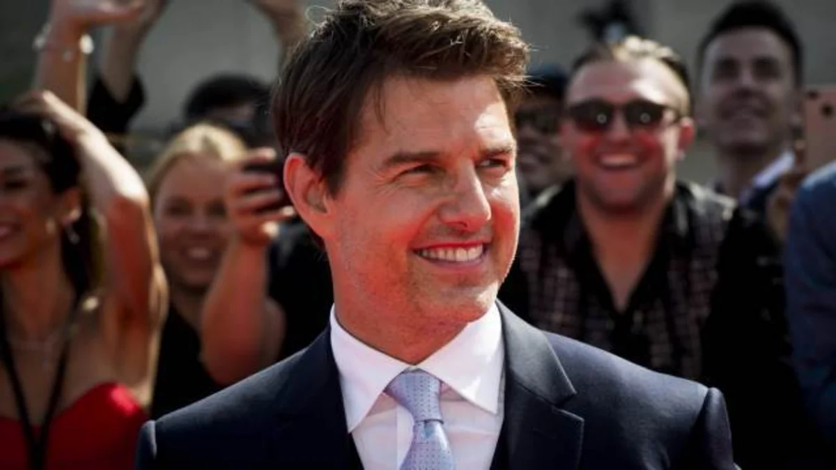 Tom Kruz Kiyev metrosunda görünüb - VİDEO