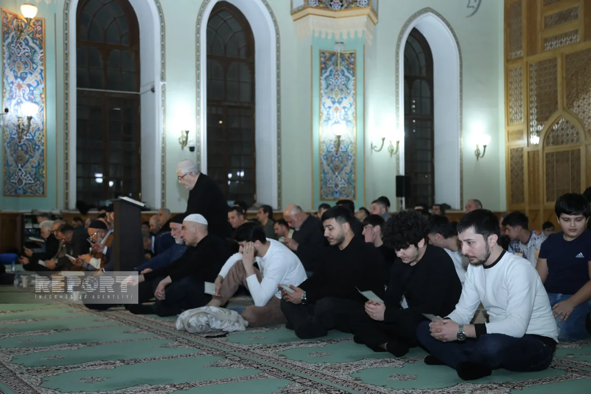 Bakıda Qədr gecəsi keçirilir – FOTOREPORTAJ