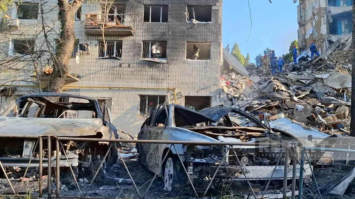 Rusiyanın kütləvi dron hücumuna məruz qalan Kiyevdən FOTOREPORTAJ
