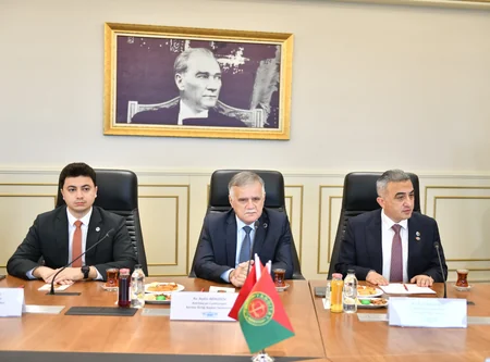 Ankarada türk dünyası vəkillərinin əməkdaşlığının gücləndirilməsi müzakirə olunub