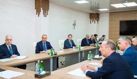 AQTA sədri İctimai Şuranın üzvləri ilə görüşüb