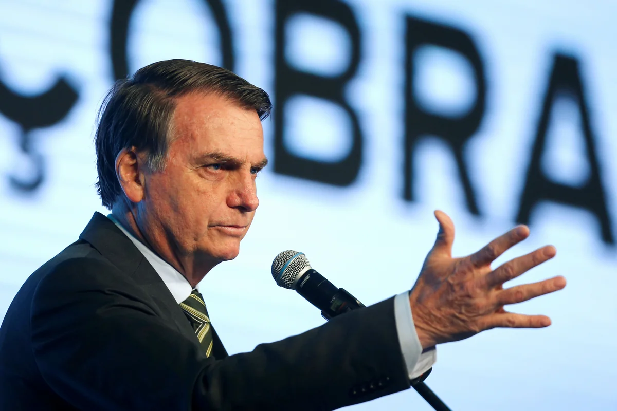 Brazilian President refuses COVID-19 vaccine