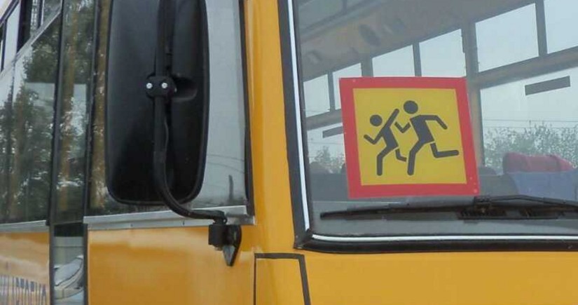 В Пакистане в результате взрыва школьного автобуса погибли пять человек, включая детей
