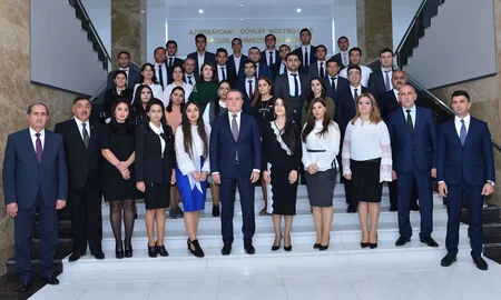 Təhsil naziri Sabirabadda gənc müəllimlərlə görüşüb