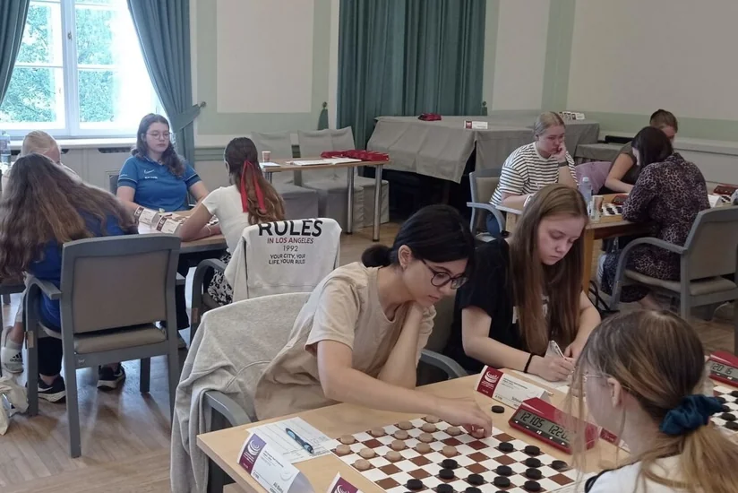 Azərbaycan damaçısı Avropa birinciliyinin gümüş mükafatçısı olub