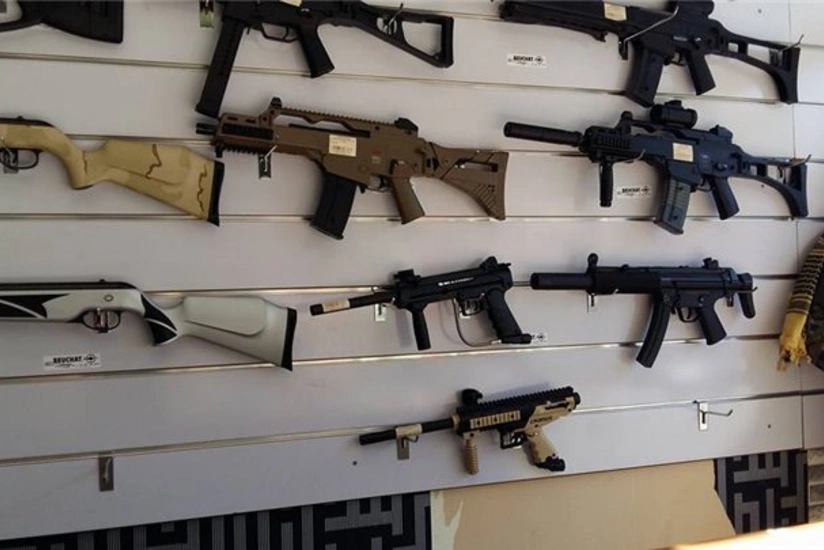 Qırğızıstanda 14 hərbçi qanunsuz silah satışına görə həbs edilib