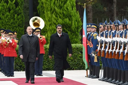 Azərbaycanda Venesuela Prezidenti Nikolas Maduronun rəsmi qarşılanma mərasimi olub