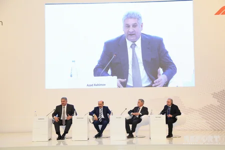 Bakıda İrimiqyaslı idman yarışlarının keçirilməsinin ölkəyə faydaları mövzusunda konfrans işə başlayıb