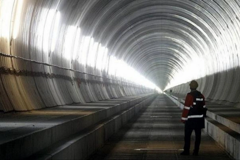 Gürcüstanda dəmiryol tuneli dağılıb, 2 nəfər yaralanıb