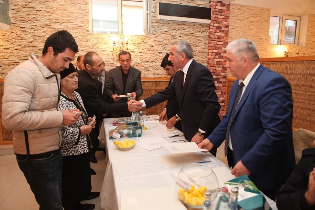 Bakıda müharibə əlilləri və şəhid ailələrinə ev verilib