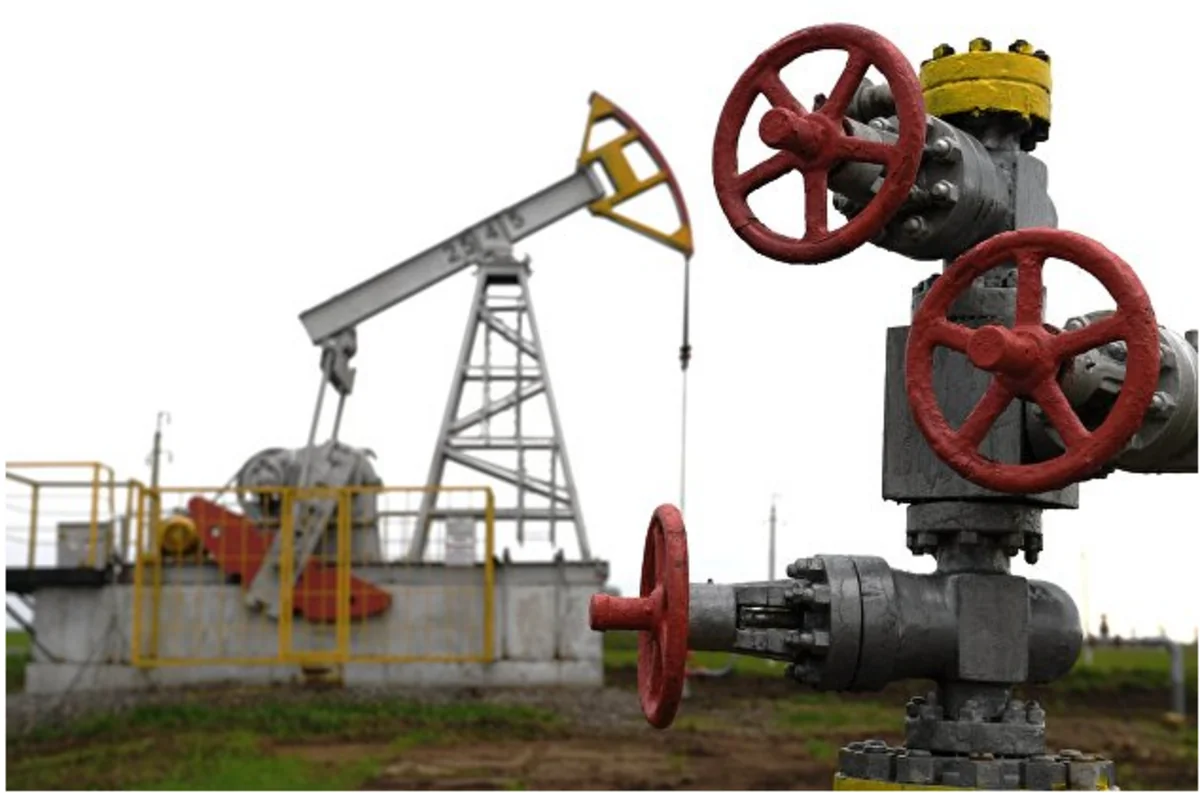 Цена нефти Brent поднялась выше $49