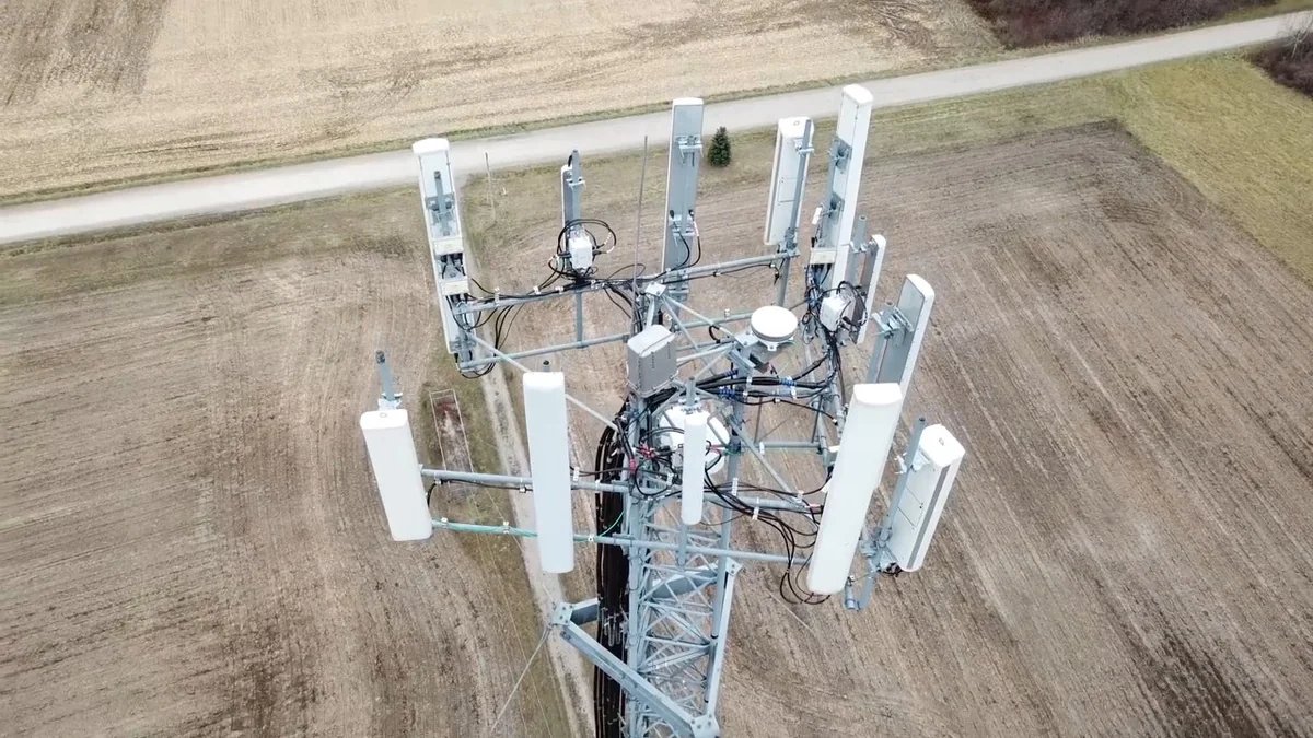 Azərbaycanda 4 rayonda mobil operator şirkətinin enerji blokları oğurlanıb