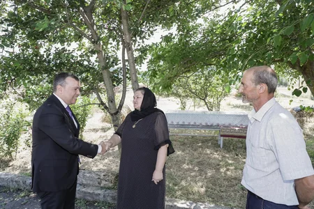Xızıda özünüməşğulluq proqramı çərçivəsində qurulmuş təsərrüfatlara baxış olub