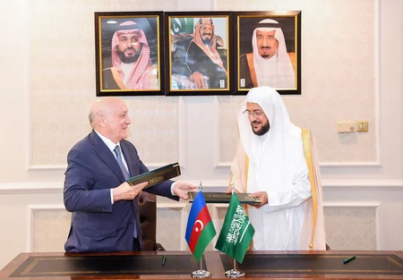 Mübariz Qurbanlı Səudiyyə Ərəbistanına səfər edib