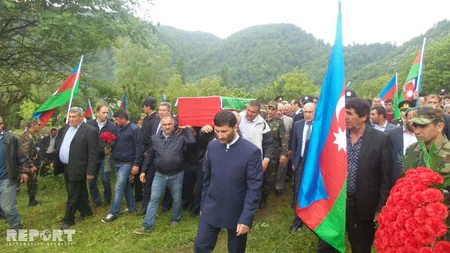 Azərbaycan ordusunun şəhid olan əsgəri Lerikdə dəfn olunub - FOTO
