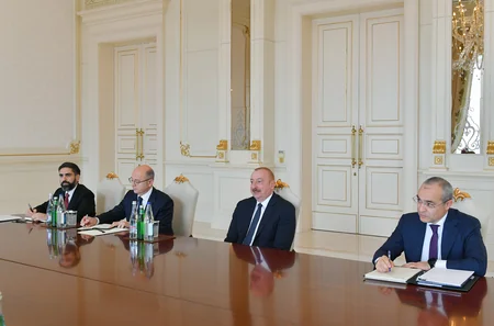 Prezident İlham Əliyev BP-nin yeni baş icraçı direktorunu qəbul edib - YENİLƏNİB