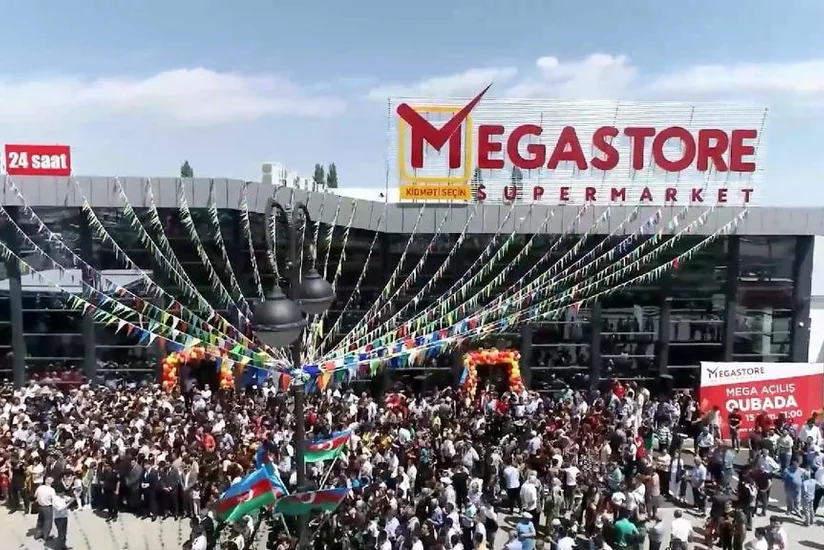“Megastore” supermarket 5 000 kvadratmetrlik  filialla Qubada