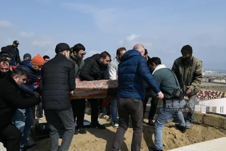 Xətaidə hipermarketə silahlı basqın zamanı həlak olan Rüfət Həşimov dəfn edilib