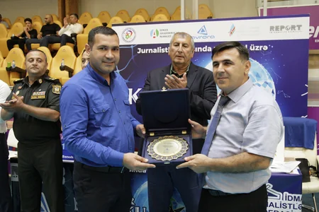 Zəfər Kubokunun qalibləri mükafatlandırılıb