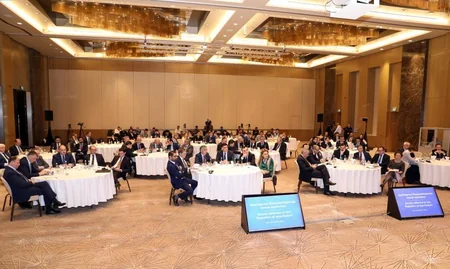 Diplomatik korpusun nümayəndələrinə Azərbaycanda aparılan sosial islahatlar barədə məlumatlar verilib