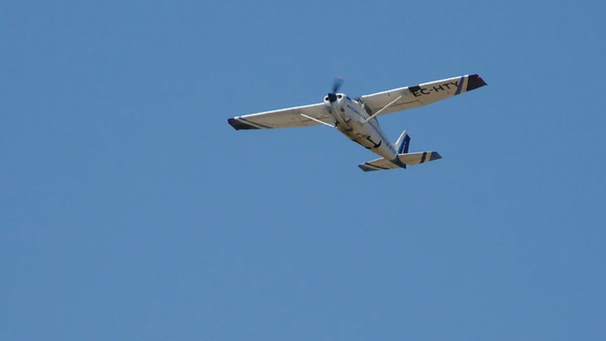 Fransada təyyarə qəzası nəticəsində üç nəfər ölüb