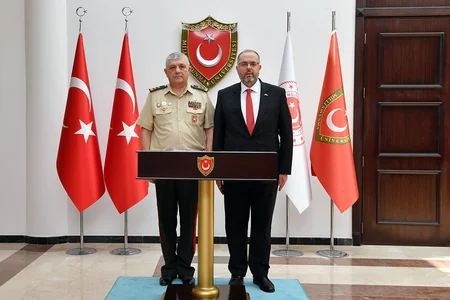 Milli Müdafiə Universitetinin rektoru Türkiyəyə gedib, hərbi əməkdaşlıq məsələlərini müzakirə edib