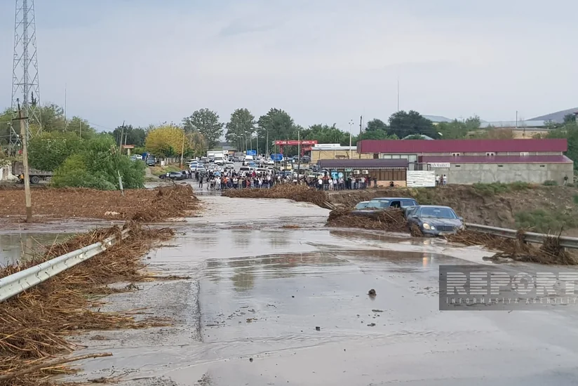 Дорога Баку-Шамахы-Евлах закрыта на ремонт