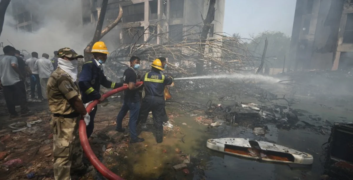 UK sending team to help India air crash investigators