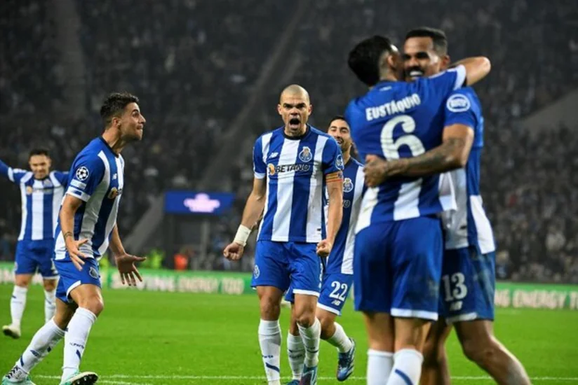 “Portu”nun müdafiəçisi Çempionlar Liqasının tarixinə düşüb