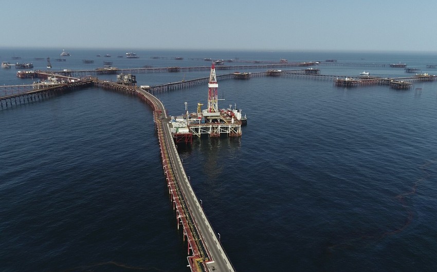 Neft sənayesində yeni dövrün çağırışları: Yataqların işlənməsi optimallaşdırılmalı, mütəxəssislər yeni səriştələrə yiyələnməli