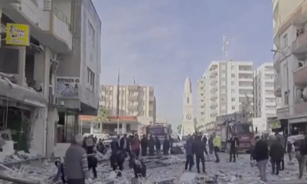 В Турции при взрыве в жилом доме пострадали шесть человек