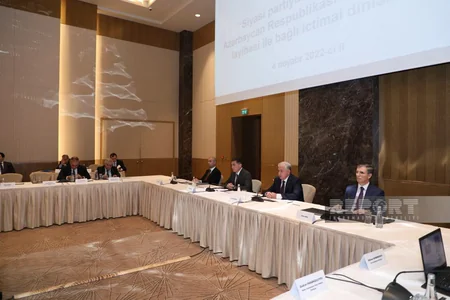 “Siyasi partiyalar haqqında” qanun layihəsi ilə bağlı ictimai dinləmə keçirilib - YENİLƏNİB
