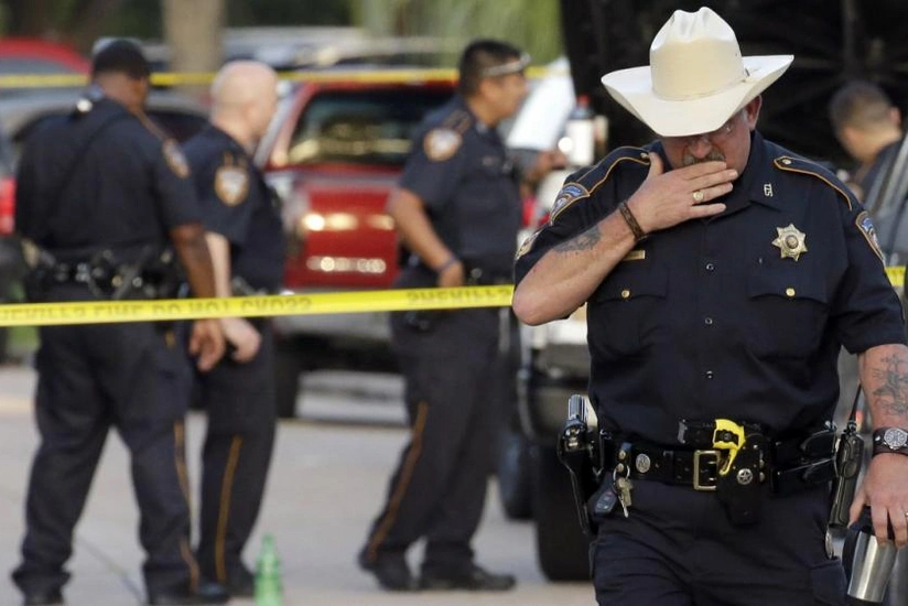Texasda qatarla yük avtomobili toqquşub, güclü partlayış olub