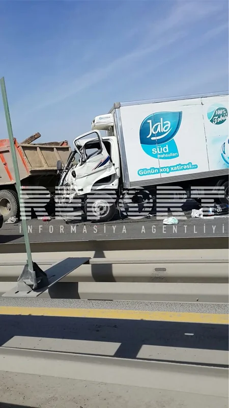 ​Bakıda baş verən qəzaya görə avtobus sürücüsü tutulub - FOTO