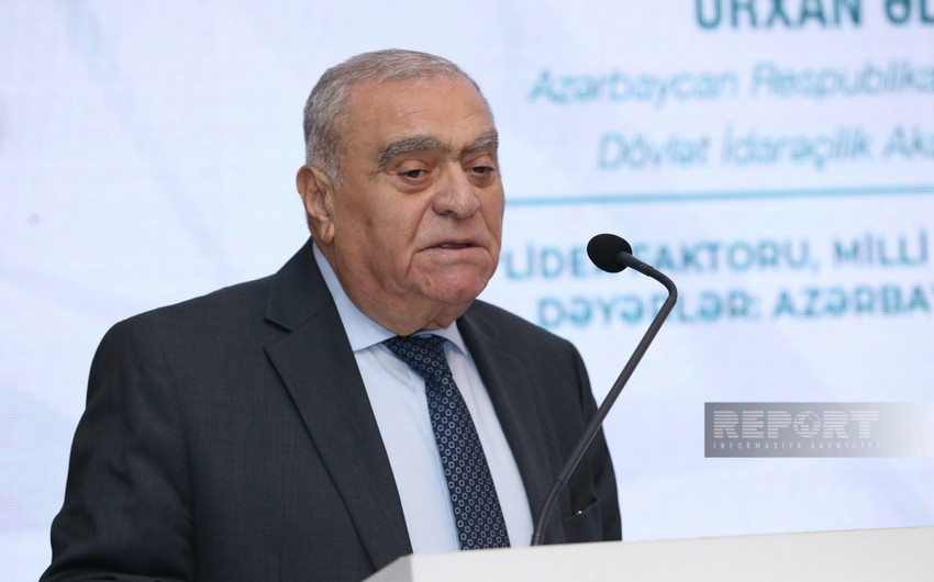 Urxan Ələkbərov: Azərbaycanda hələ 2004-cü ildə bərpa olunan enerjinin istifadəsinə dair milli proqram qəbul edilib