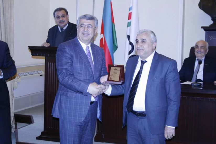 ​SOCAR-ın Fəxri fərmanları təqdim olunub