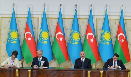 Azerbaijan, Kazakhstan sign documents