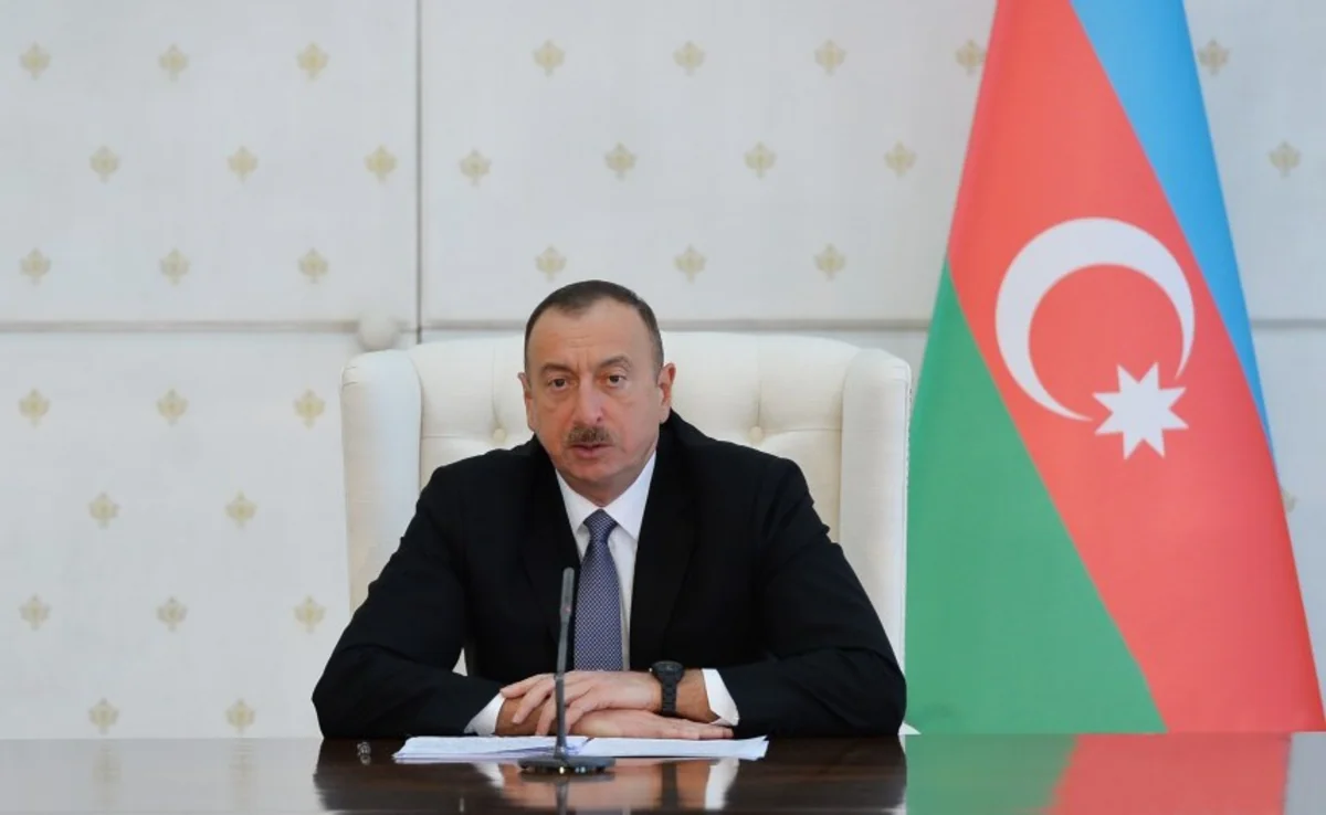 ​İlham Əliyev: Dövlət qurumları yerli sahibkarların işinə müdaxilə etməməlidirlər