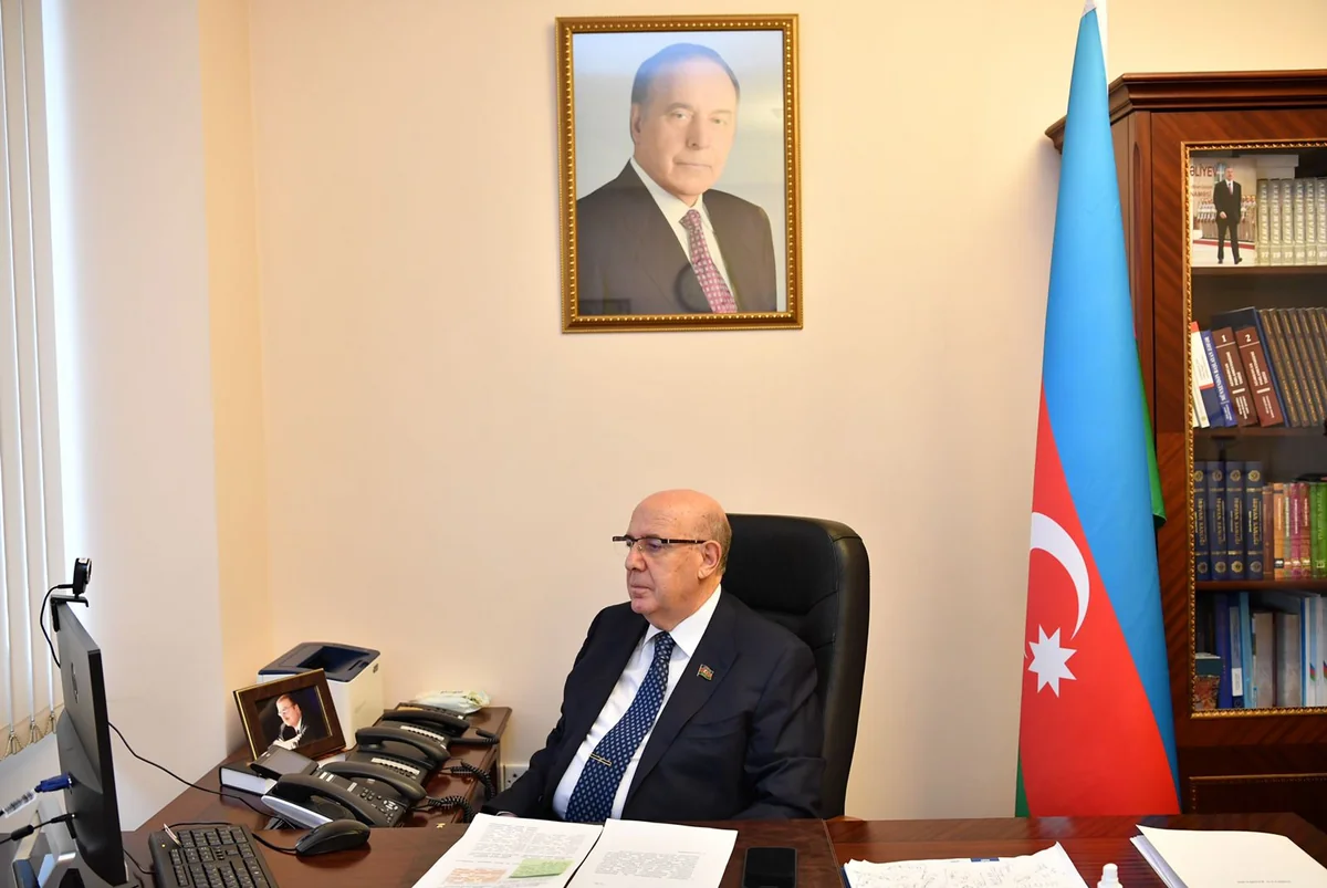 Parlamentin komitəsi dərmanların qeydiyyatı ilə bağlı dəyişikliyi təsdiqləyib