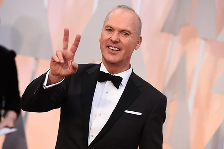 Oscar hopefuls turn up wattage for Hollywood's big night