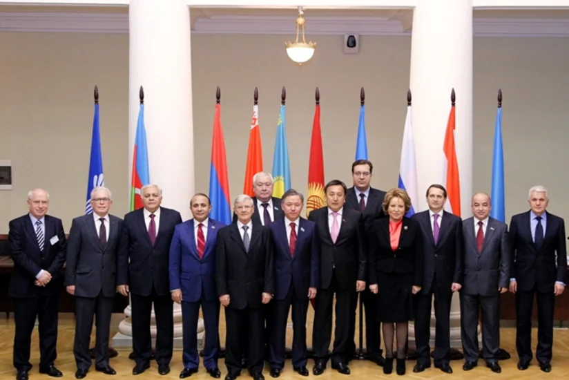 ​Парламентарии СНГ призывают к мирному диалогу в Нагорном Карабахе