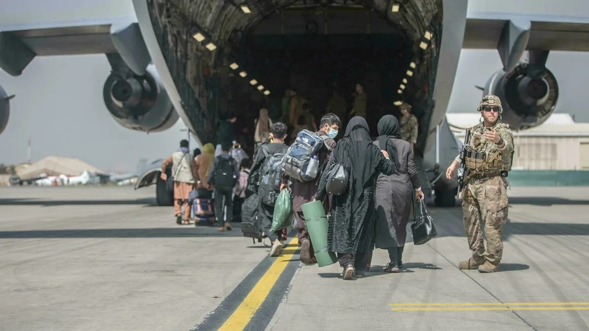 US, Taliban to discuss evacuation of foreigners from Afghanistan