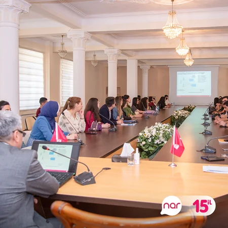 “Nar” yerli İKT peşəkarlarının yetişməsinə dəstək olur