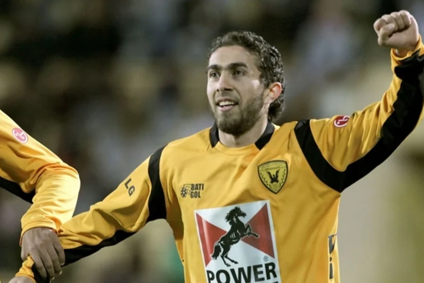 Müxalifətin tərəfini tutan futbolçu Suriya millisinə qayıtmağa razılıq verib