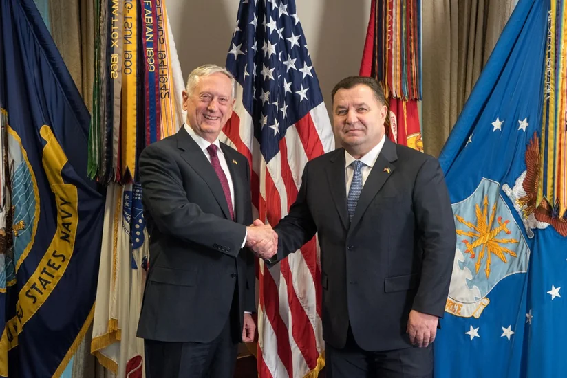 ABŞ və Ukraynanın müdafiə nazirləri hərbi əlaqələri müzakirə ediblər