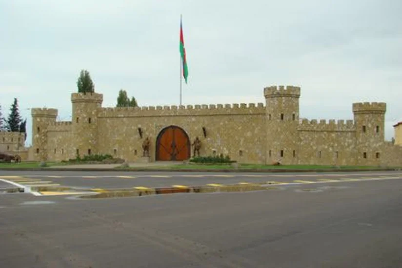 В Лянкяране обновят кровельные покрытия многоквартирных зданий