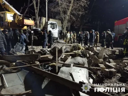Russian missile destroys Ukrainian apartment building; 3 dead, say police
