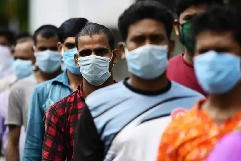 Hindistanda koronavirusa yoluxanların sayı 56 mini ötdü